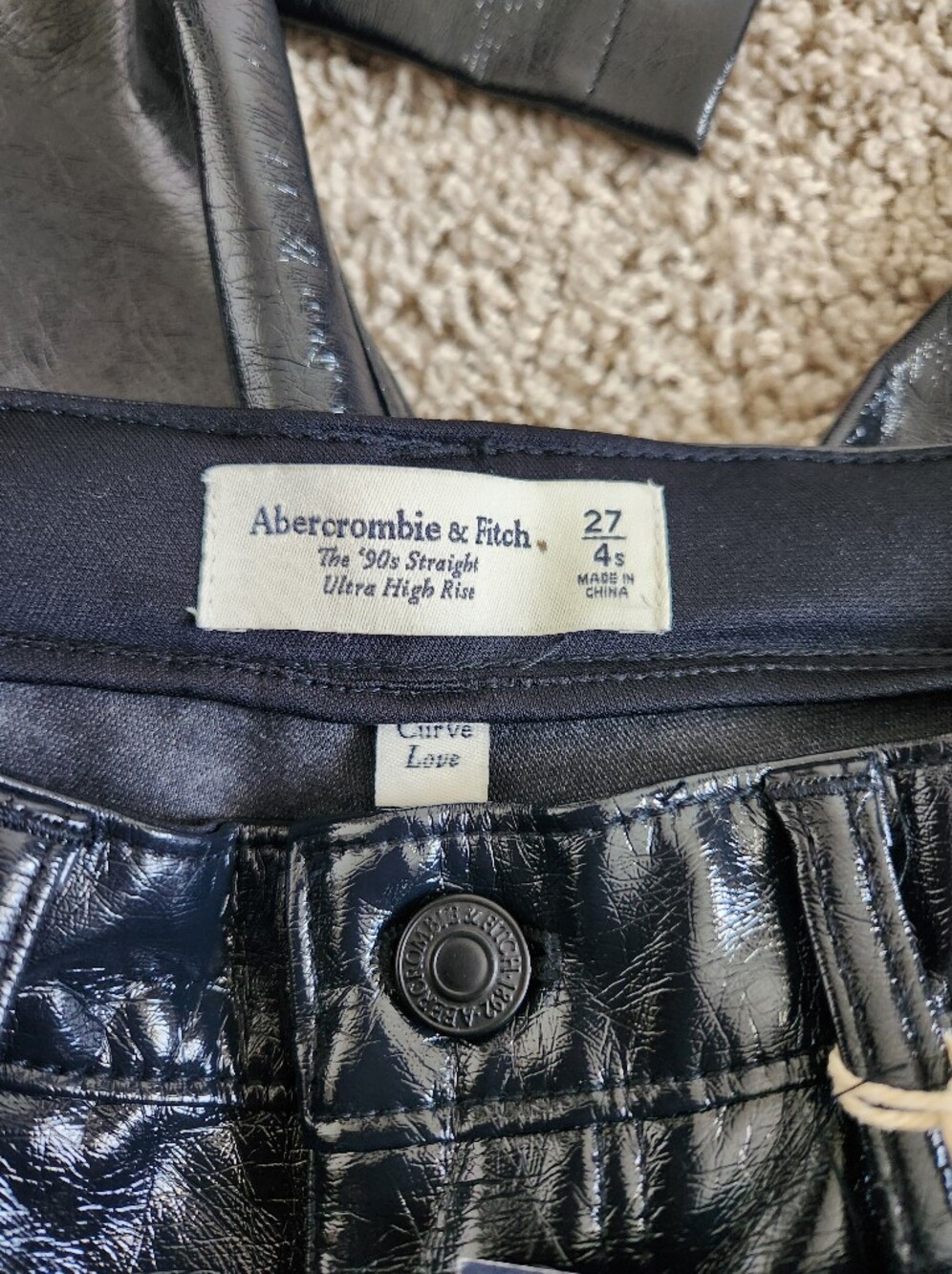 NWT Abercrombie & Fitch Curve Love Patent Leather 90s Straight Ultra High Rise - Picture 5 of 9